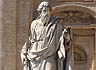 Paulus Statue auf dem Petersplatz in Rom (Saulus)